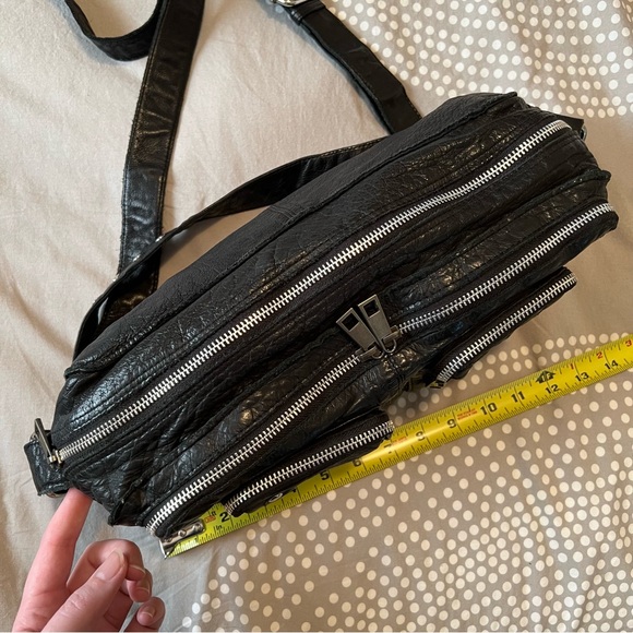 Nunoo washed leather Alimakka crossbody shoulder bag - Picture 3 of 9